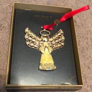 NIB - Monet 2017 Collectable Christmas Ornament